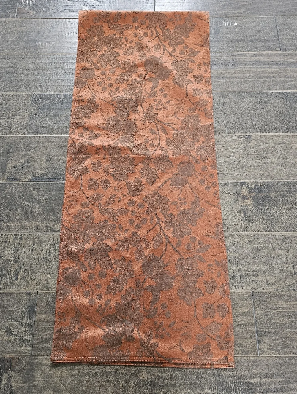 Rare & Vintage Lauren Ralph Lauren Campbell Jacquard Rust Copper Table Runner